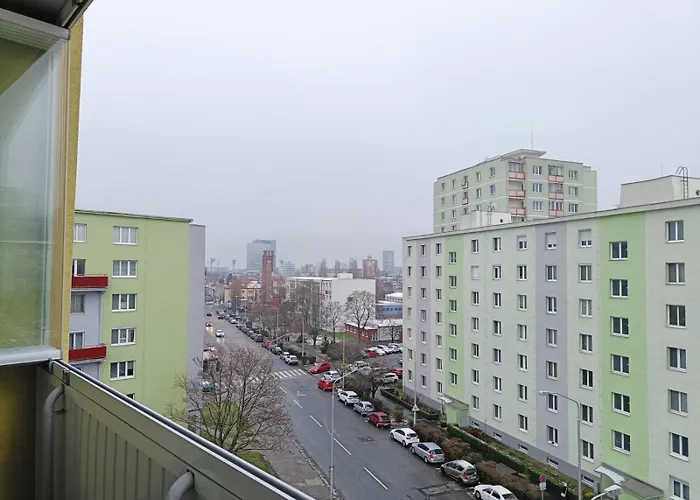 Sag Riazanska 3 Free Wi-fi Appartement Bratislava